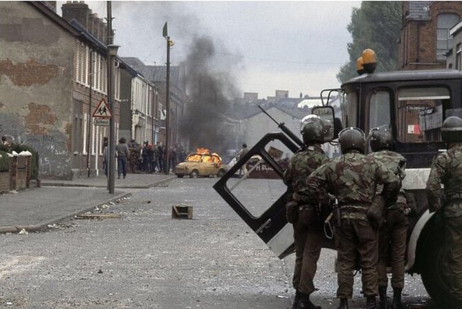 2 Hour Terror and Mural History Belfast taxi Private Tour - Clonard Monastery and the road to peace