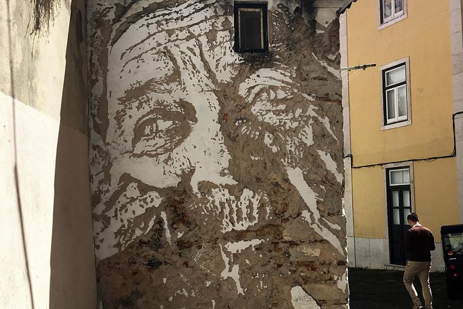 3-Hour Guided Street Art Walking Tour of Lisbon - Calçada da Glória, Lisbon’s Open-Air Art Gallery