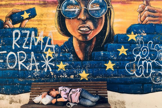 3-Hour Guided Street Art Walking Tour of Lisbon - Alfama and the Chão do Loureiro Car Park