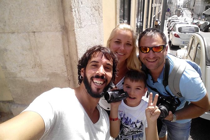 3-Hour Guided Street Art Walking Tour of Lisbon - What the Guides Add