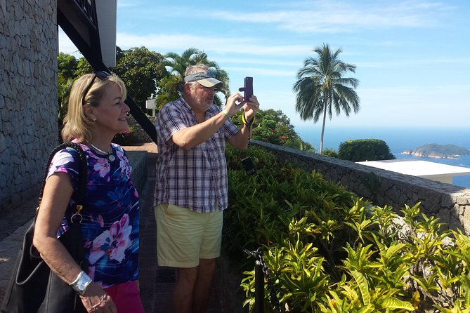 4Hrs City Tour Exclusively for Hotels, Divers, Chapel & Mural. - Las Brisas and Acapulco from above