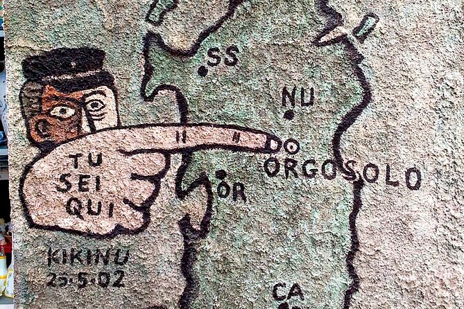 4x4 tour of Orgosolo: Murals and typical lunch at the shepherd's - What the guides add to the day
