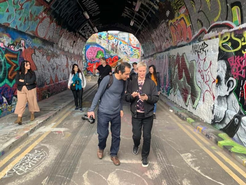 ADVANCED GRAFFITI STREET ART TOUR / SHOREDITCH / EAST LONDON - Why this East London tour is worth your time