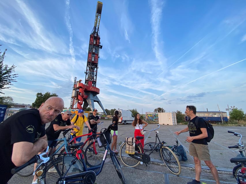 Amsterdam: Urban Bike Tour, Graffiti Art & Magnet Fishing - Riding through harbor areas and the Jordaan