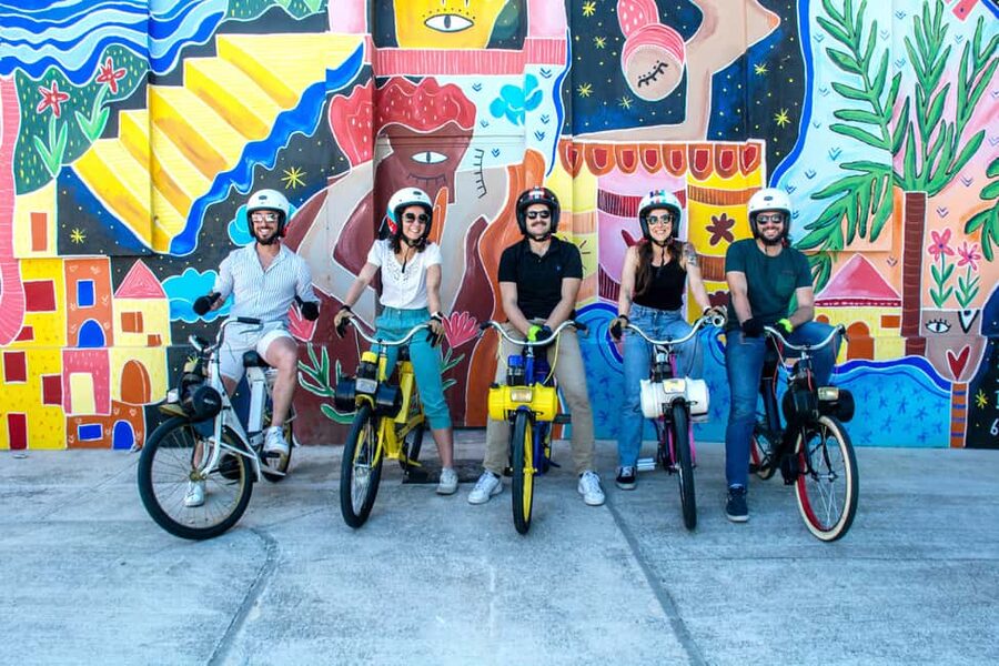 Argelès-sur-Mer: a guided Solex ride to discover street art - Why a Solex changes the way you see Argelès-sur-Mer