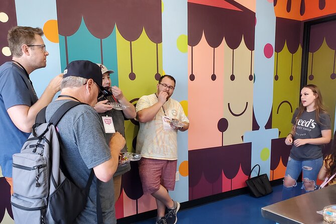 Arts District Eats: Food, Art & Culture Walking Tour in Las Vegas - The Little Vegas Chapel and Its Elvis Possibility