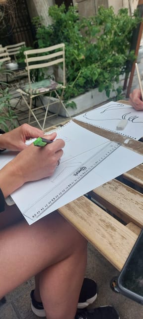 Athens: Graffiti Workshop and Tote Bag Painting Experience - What the three hours feel like