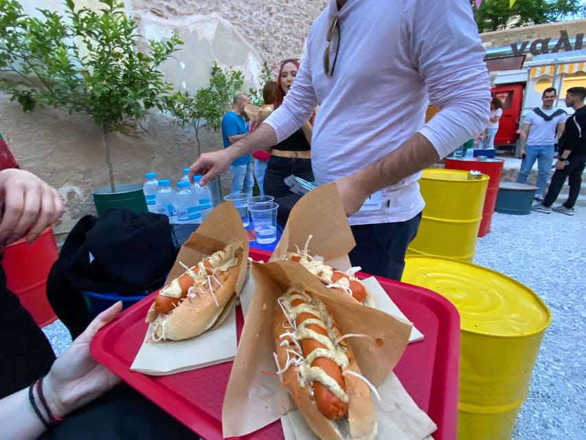 Athens: Street Art Treasure Hunt with Food Stop - Starting in Monastiraki, then heading into Psyri