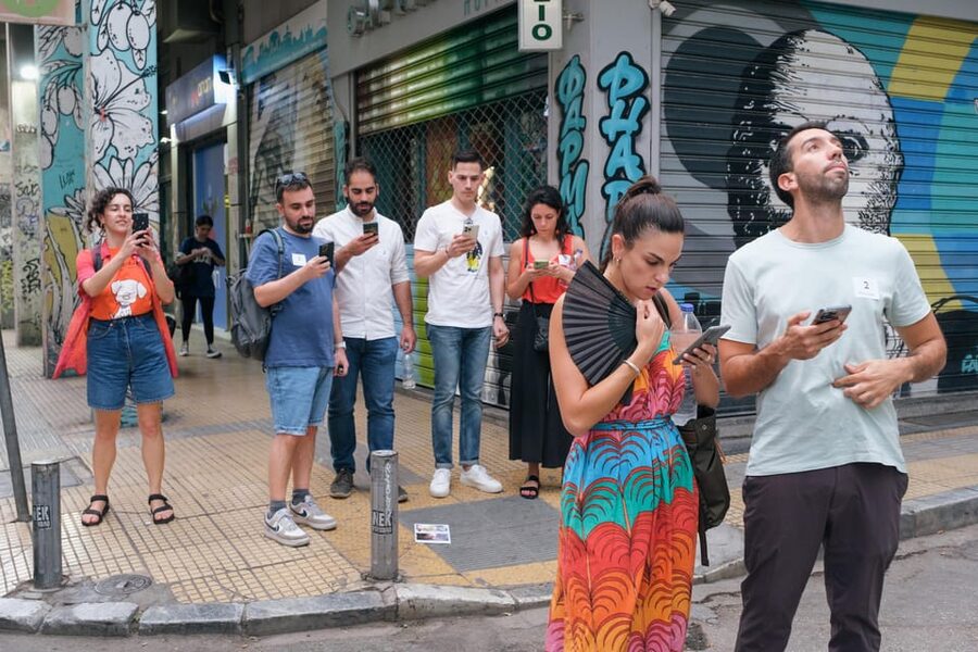 Athens: Street Art Treasure Hunt with Food Stop - Finding Loukanikos and the first clues
