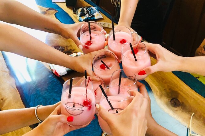 Austin Murals & Mimosas Roofless Party Bus Tour - Freddo ATX: the one-hour pause