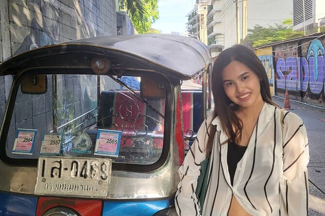 Bangkok Heritage & Street Art Private Walking Tour - Bang Rak, from trade road to creative district