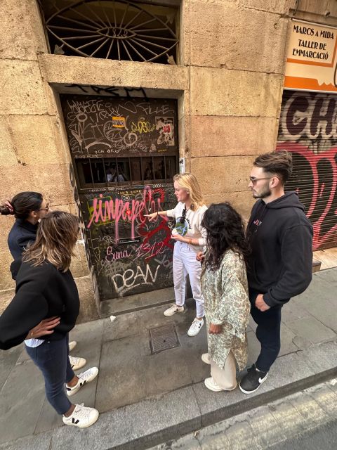 Barcelona: Insider Street Art Tour with Private Studio Visit - Starting at Teatre Condal and Av. del Paral·lel