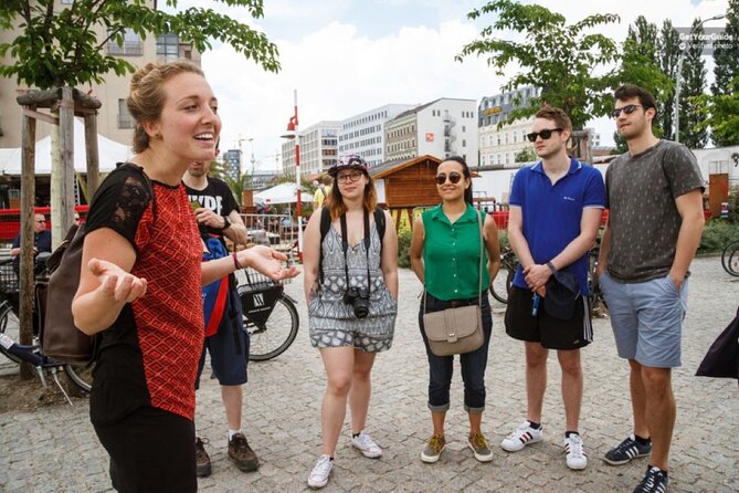 Barcelona Street Art, Graffiti and Tapas Tour - Raval, graffiti, and the city’s rougher edges