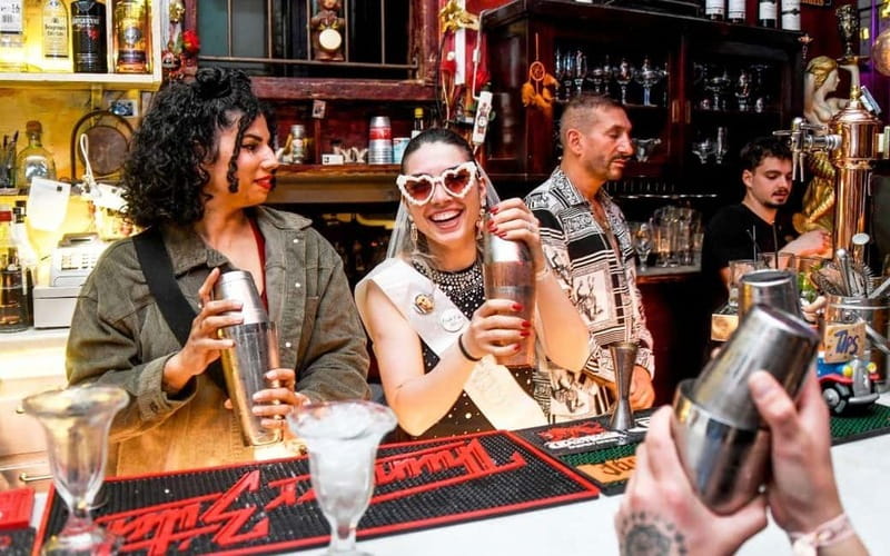 Barcelona Street Art, Graffiti & Tapas Tour - Key points to know before booking