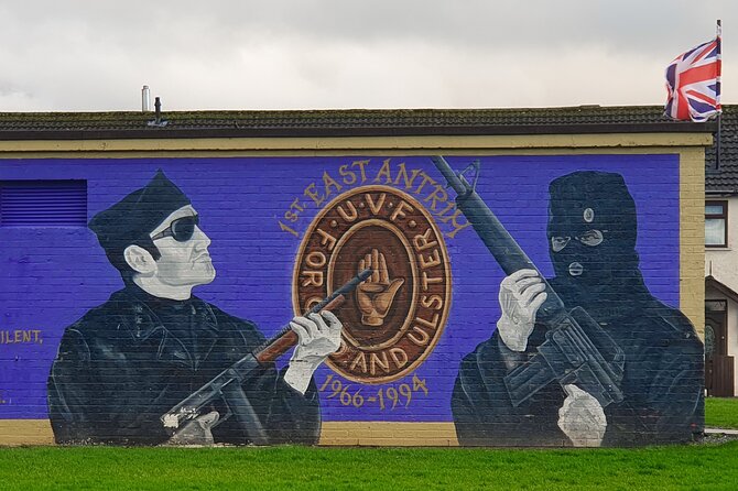 Belfast Cab Tour of Peacewalls, Murals and the Famous Titanic Slips - The Peace Wall and the story of August 1969