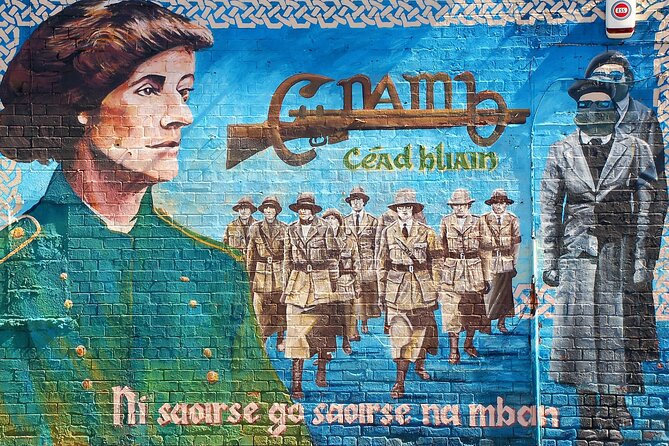 Belfast Famous Black Taxi Tour Political Murals & Peace Wall 2 Hr - Shankill Road and its loyalist murals