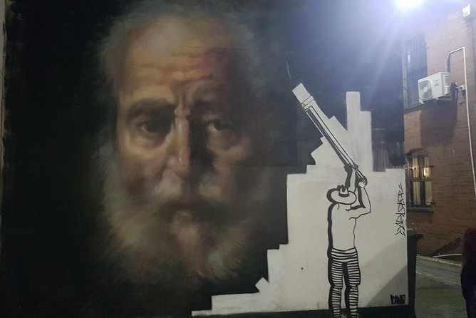 Belfast Music and Street Art Small Group Guided Experience - Fibber Magees and the final music stop
