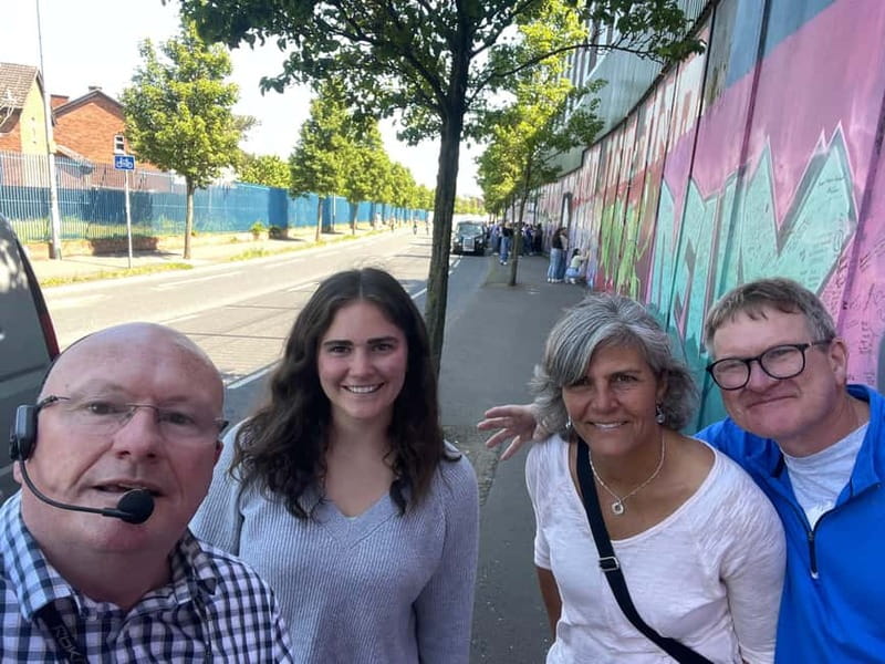 Belfast: Peace Wall & Mural Tour - Key points at a glance