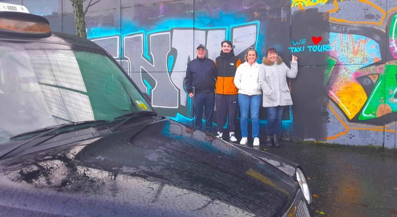 Belfast: Private Black Taxi Cab Political Murals Tour - Key details before you book