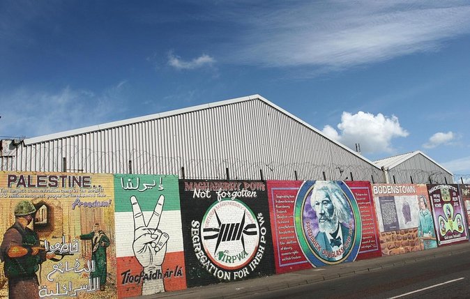 Belfast's Political Mural Taxi Tour - Key points to know before booking