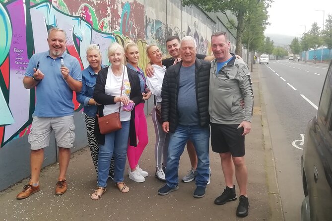 Belfast's Political Mural Taxi Tour - Why a taxi is the right way to see Belfast’s murals