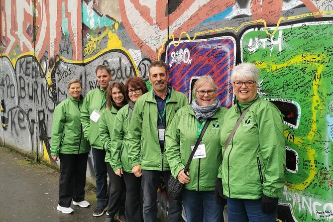 Belfast's Political Mural Taxi Tour - Who should book this Belfast tour?