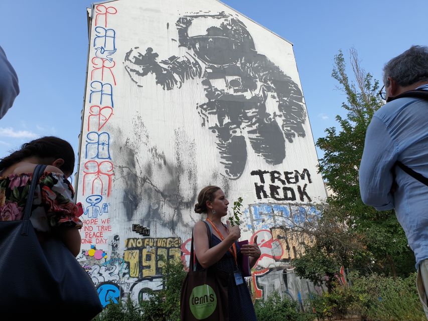 Berlin: Street Art and Alternative Tour - Who should book this walk?