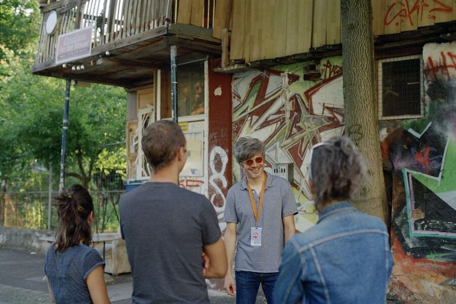 Berlin: Street Art and Alternative Tour - The East Side Gallery and the former border
