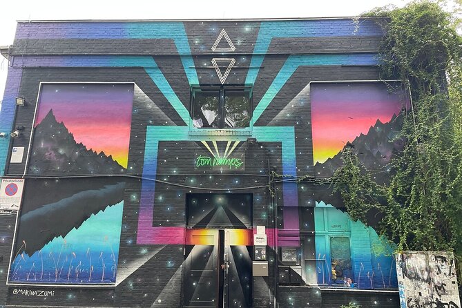Berlin Street Art Tour with Graffiti, Murals, and Urban Culture - Why Berlin street art deserves three hours