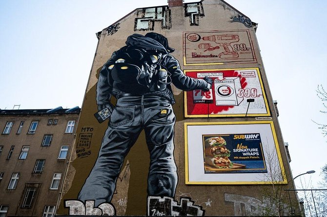 Berlin Street Art Walking Tour - Off The Grid - Starting at Warschauer Strasse at 1 p.m.