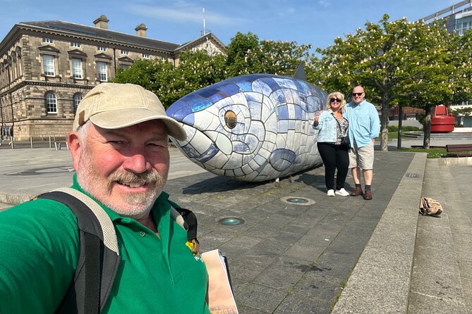 Best of Belfast Driving Taxi Tour with Political Murals - Why this driving tour works for a first look at Belfast
