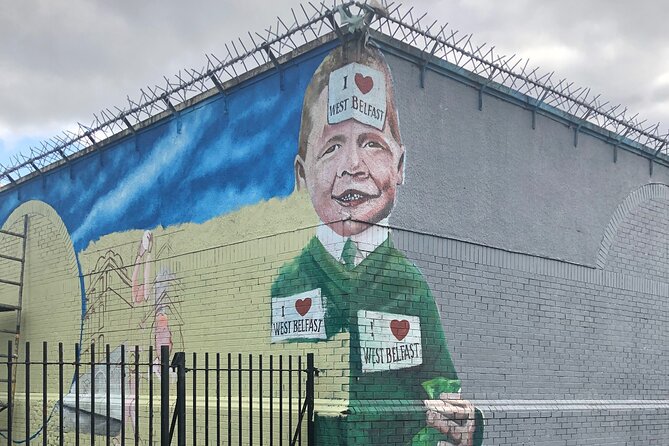 Black Taxi Tour of Belfast – Politics, Murals peace walls Tour - Why this short Belfast tour matters