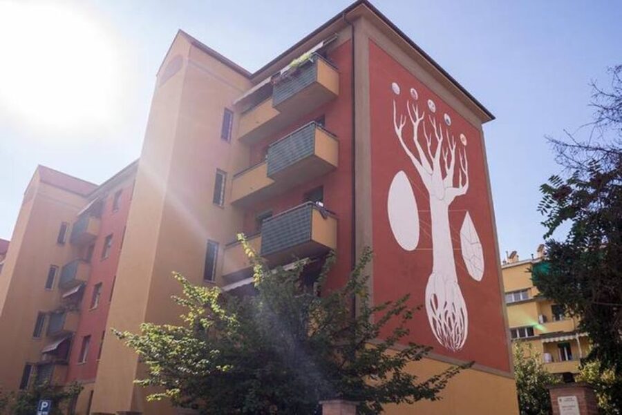 Bologna: Street Art Tour on Electric Bike - The first murals near Bologna’s old center