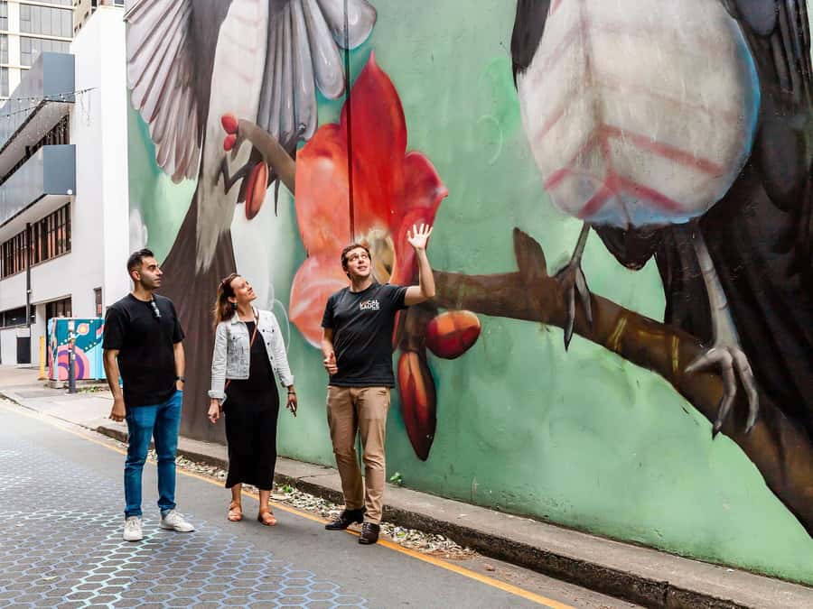 Brisbane: Small Bars and Street Art Tour with a Drink - Key points at a glance