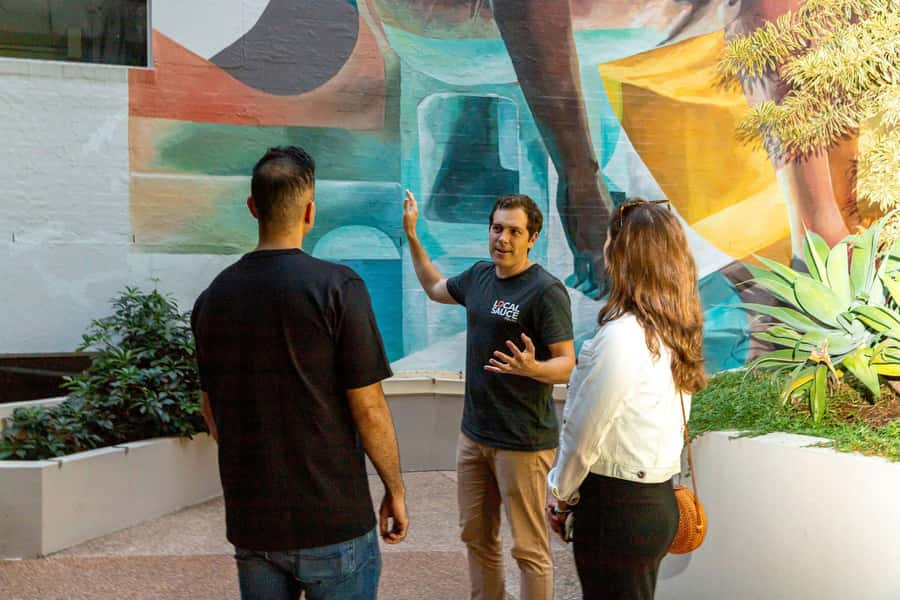 Brisbane: Small Bars and Street Art Tour with a Drink - The Thursday route from the city to West End