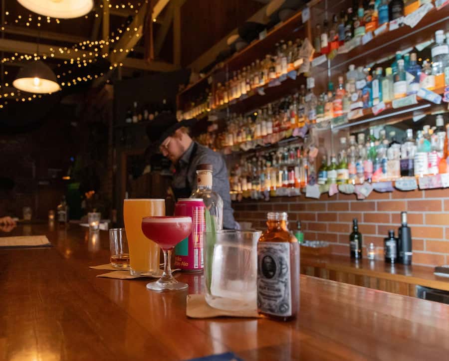 Brisbane: Small Bars and Street Art Tour with a Drink - The Saturday city-centre route