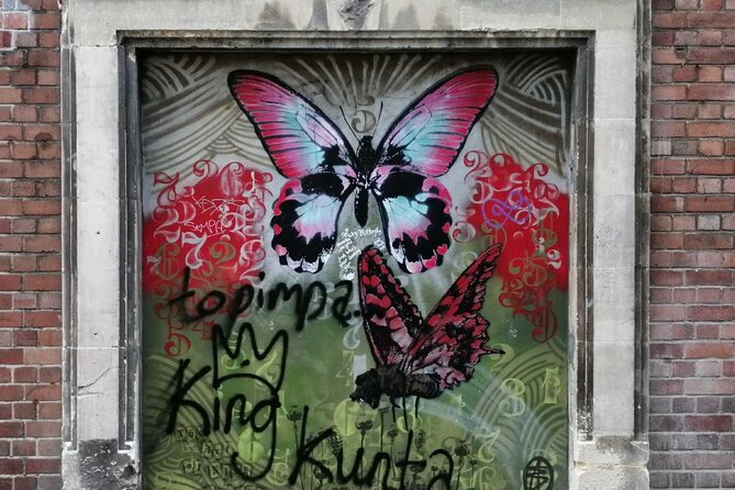 Bristol Street Art: Banksy Exploration Game and Tour - The Banksy-linked work and the route’s main promise