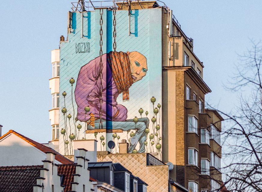 Brussels Comics & Street Art: Private Walking Tour - Hors-série and the value of seeing two kinds of comic shops