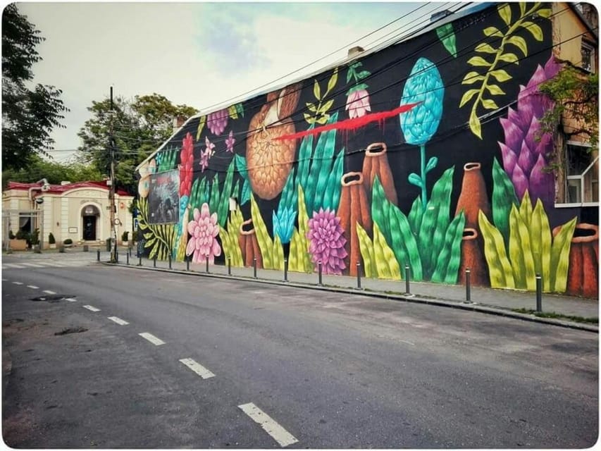 Bucharest : Street Art Walking Tour With A Guide - Key points to know before booking
