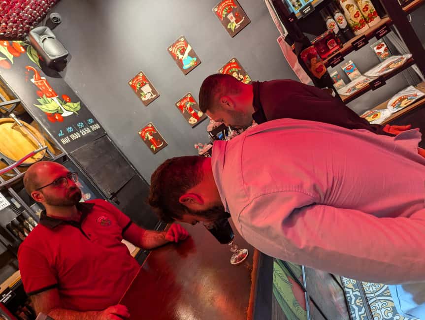 Budapest: Ruin Bars, Street Art, and Jewish Quarter Tour - What $70 gets you in practical terms