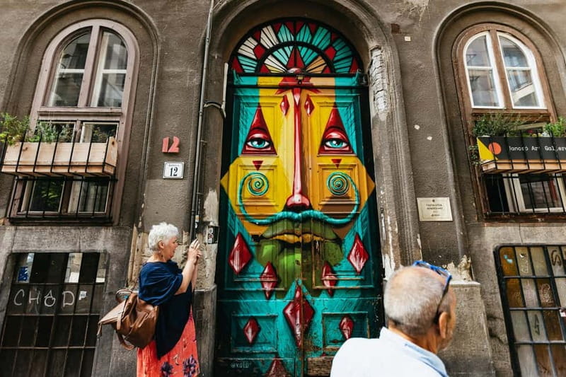 Budapest: Street Art and Underground Movements Walking Tour - The secret stop and the changing route