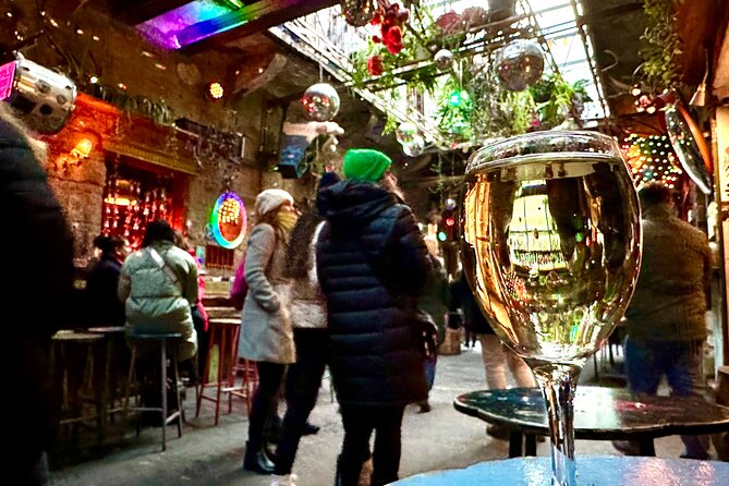 Budapest Urban Art - Private Street Art Tour with a Drink in a Ruin Bar - Using the food stops without paying twice