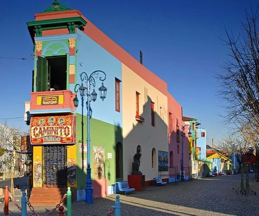 Buenos Aires Palermo Street Art Private Walking Tour - Architecture, Urban Planning, and Cultural Change
