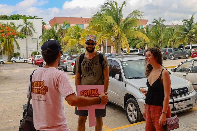 Cancun: 3-Hour Food Tour, Visit to the Market & Street Art - Panuchos and picadas set the tone