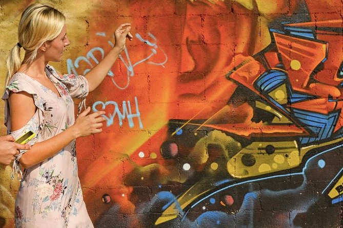Cancun Private Street Art Tour - The First Few Blocks: Getting Into The Story