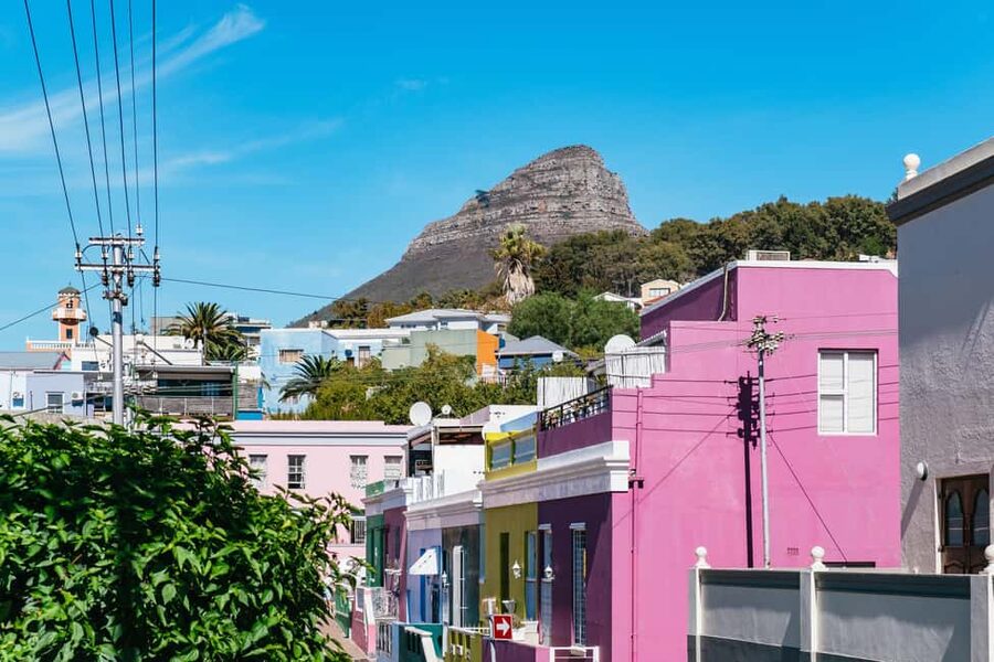 Cape Town Street Art Walking tour - The local connections make the walk different