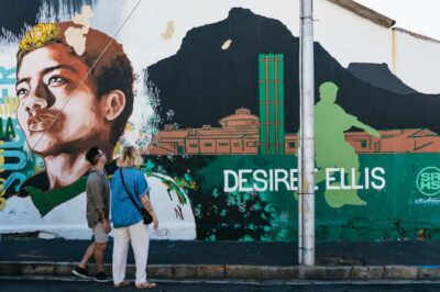 Street Art Walking Tour in Woodstock