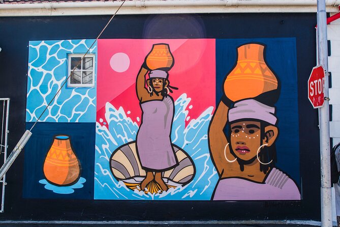 Cape Town: Woodstock Street Art & Culture Tour - Reading the murals instead of just photographing them