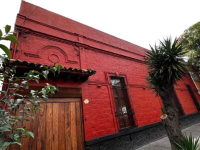Xochimilco, Coyoacan, Frida Kahlo Museum & Murals Tour