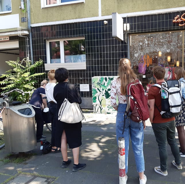 Cologne: Street Art Walking Tour Belgian Quarter - Is $32 a fair price?